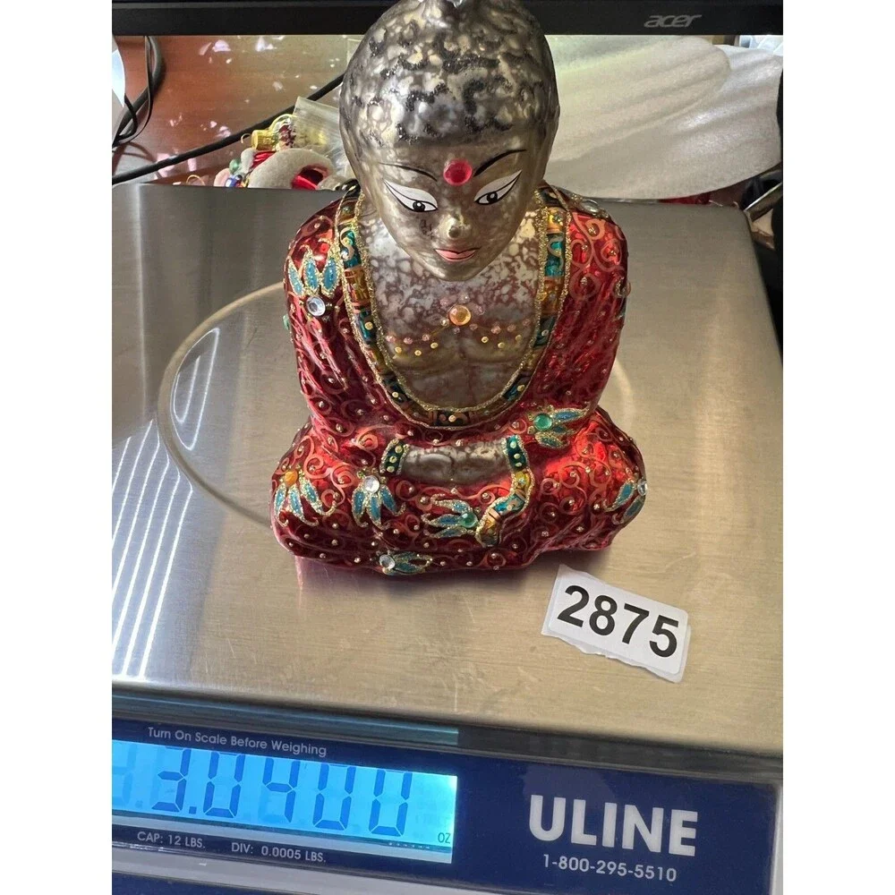 Unbranded glass buddha